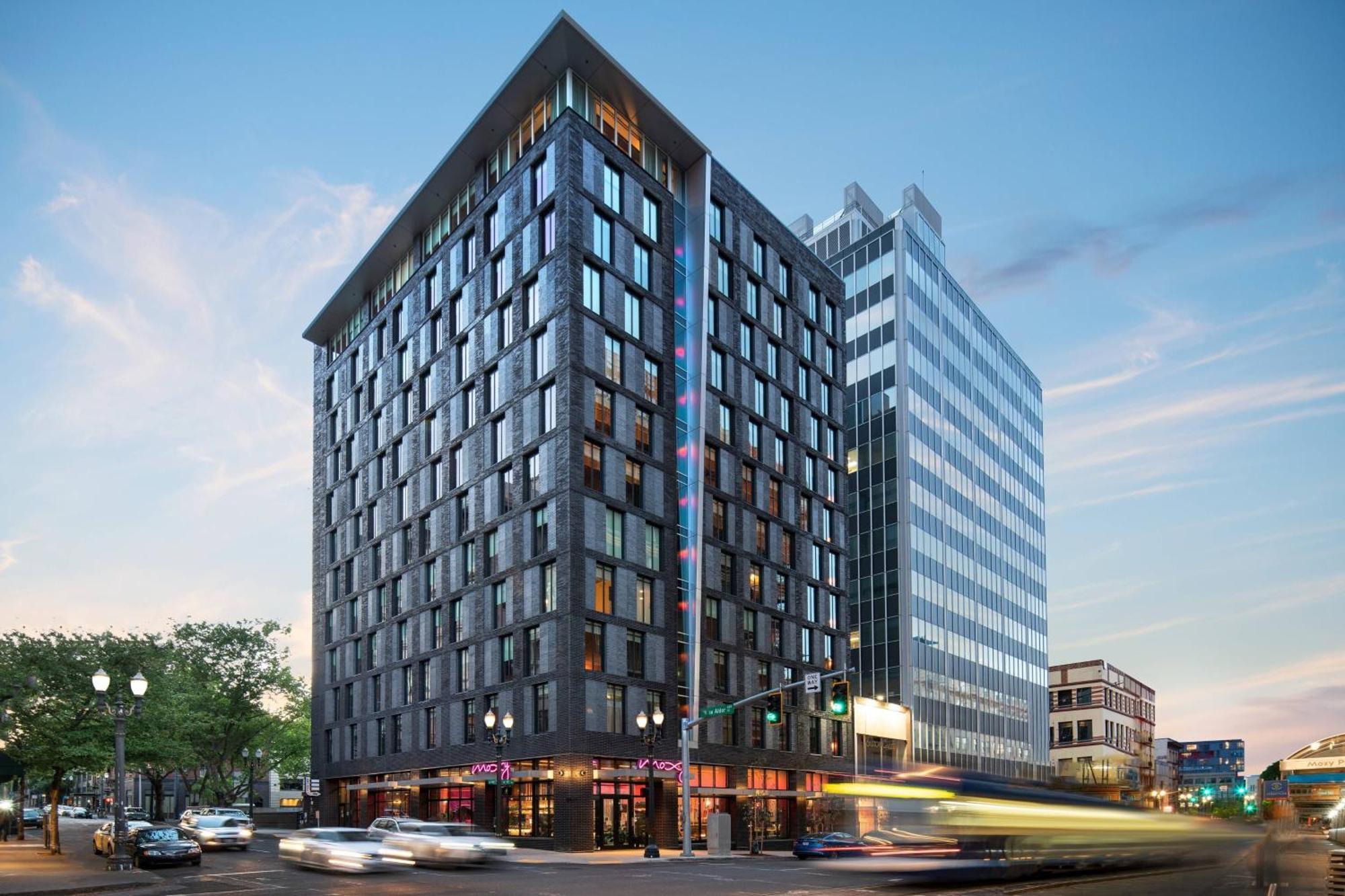 Moxy Portland Downtown Hotel Exterior foto