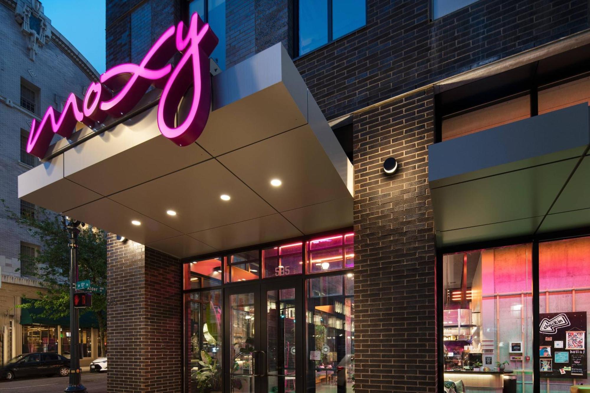 Moxy Portland Downtown Hotel Exterior foto