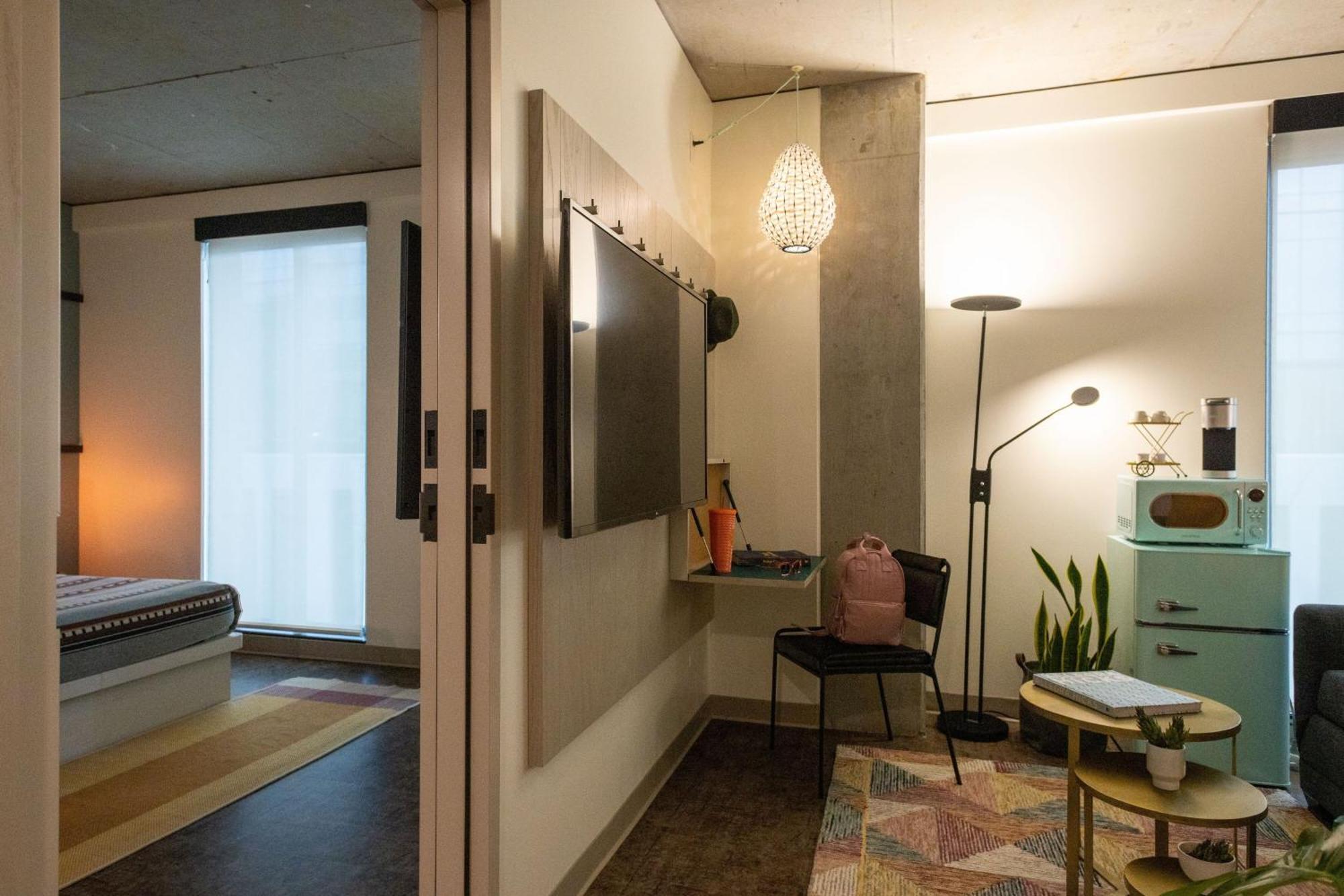 Moxy Portland Downtown Hotel Exterior foto